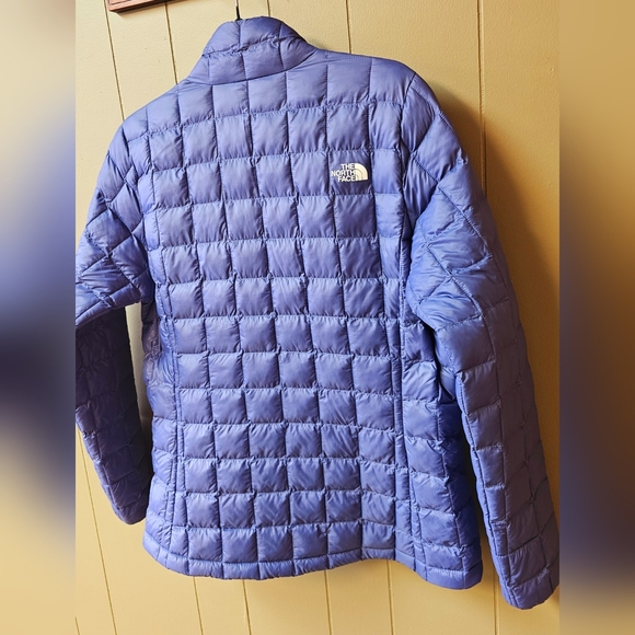 North Face Thermoball ECO Jacket - Picture 3 of 13